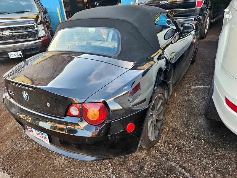 2003 BMW Z4 - 2.5i Roadster 2D