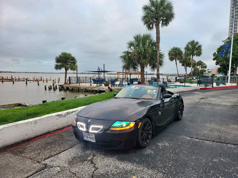 2007 BMW Z4 - 3.0i Roadster 2D