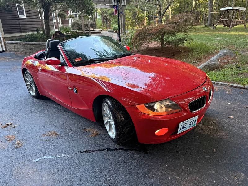 2004 BMW Z4 - 2.5i Roadster 2D