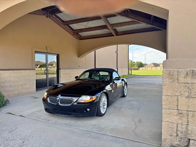 2003 BMW Z4 - 2.5i Roadster 2D