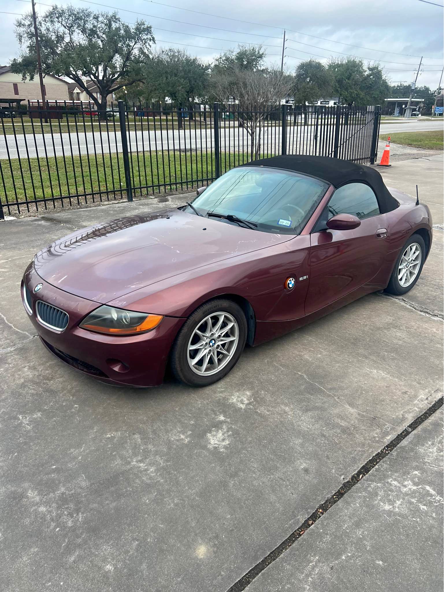2003 BMW Z4 - 2.5i Roadster 2D