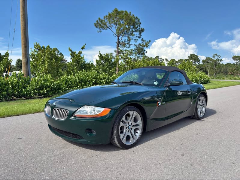 2003 BMW Z4 - 3.0i Roadster 2D