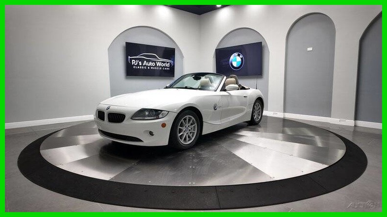 2005 BMW Z4 2.5i 2dr Roadster