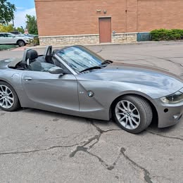 2005 BMW z4 2.5i