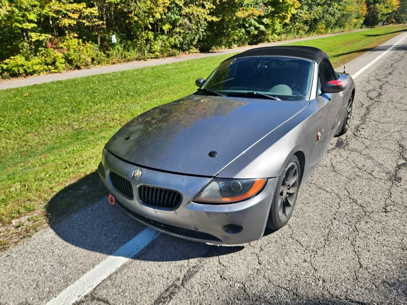 2003 BMW Z4 - 2.5i Roadster 2D