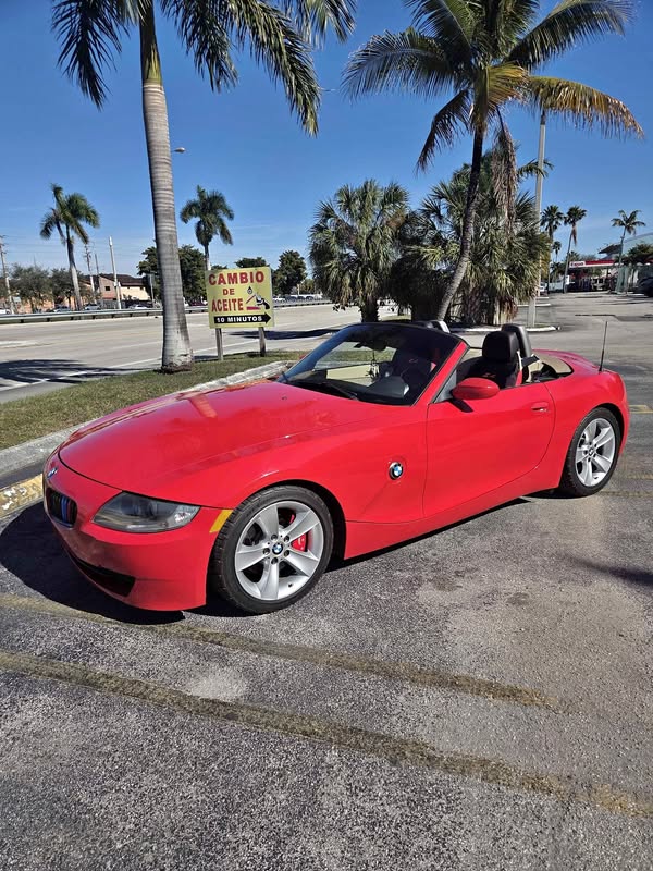 2008 BMW Z4 - 3.0i Roadster 2D