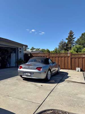 2006 BMW Z4 3.0i Roadster 2D