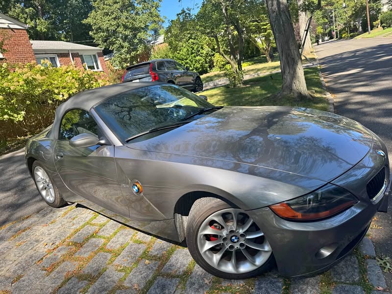 2003 BMW Z4 - 2.5i Roadster 2D