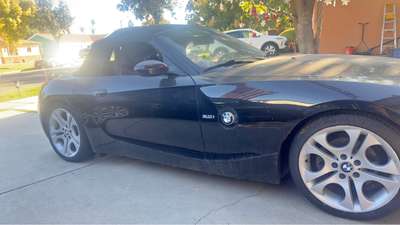 2004 BMW Z4 - 3.0i Roadster 2D