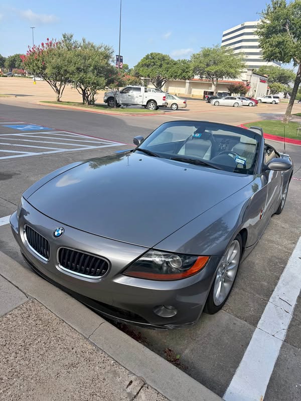 2003 BMW Z4 - 2.5i Roadster 2D