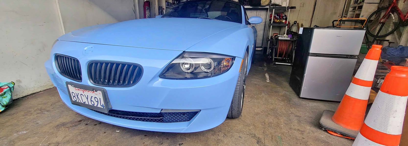 2006 BMW Z4 - 3.0i Roadster 2D