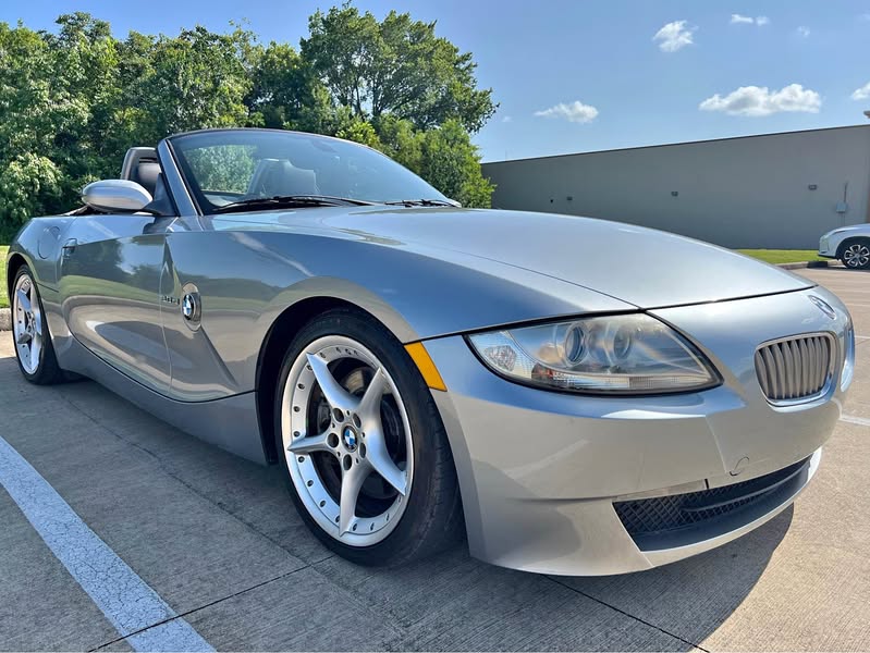 2006 BMW Z4 - 3.0si Roadster 2D