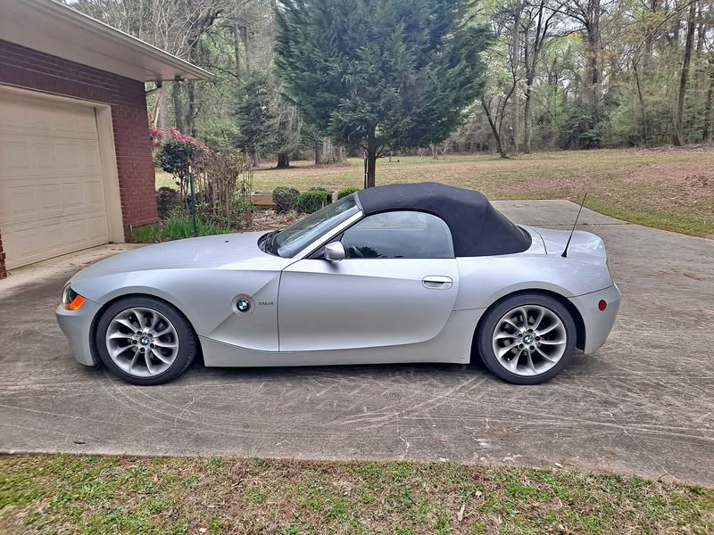 2003 BMW Z4 - 2.5i Roadster 2D