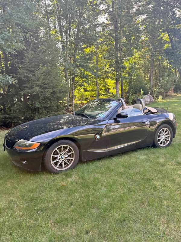 2003 BMW Z4 - 2.5i Roadster 2D