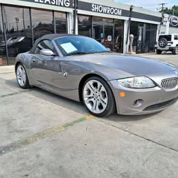2005 BMW BMW Z4 3.0i