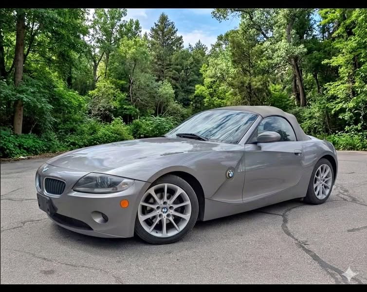 2005 BMW z4 2.5i