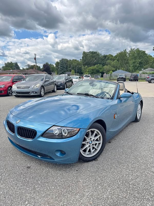 2003 BMW Z4 - 2.5i Roadster 2D