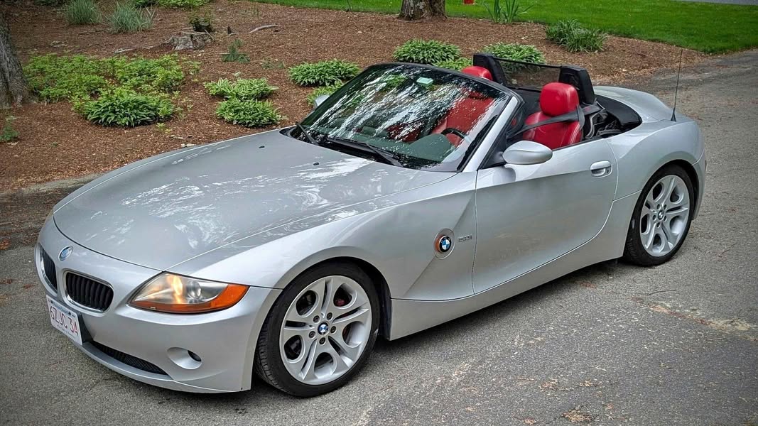 2003 BMW Z4 - 3.0si Roadster 2D