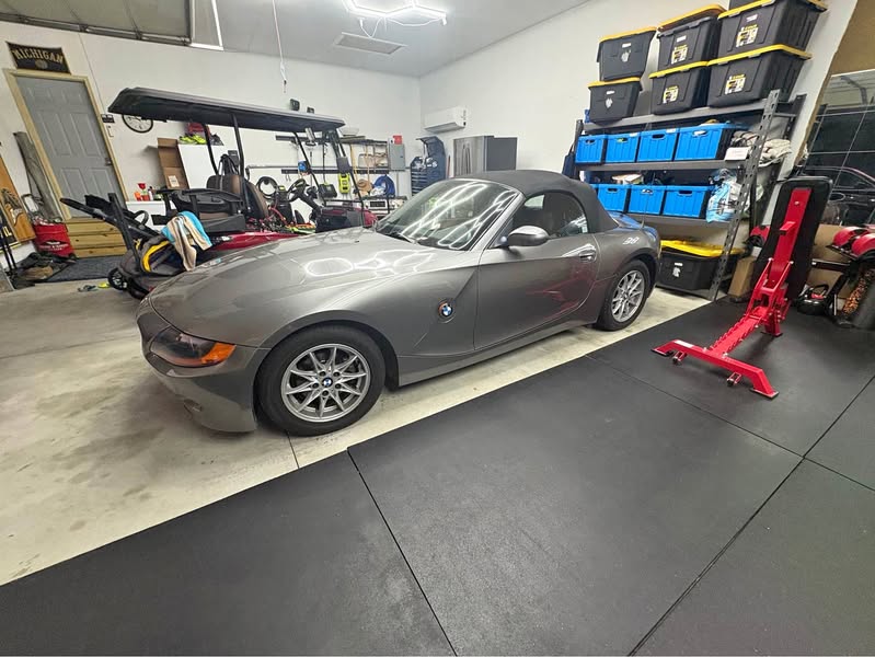 2002 BMW Z4 - 2.5i Roadster 2D