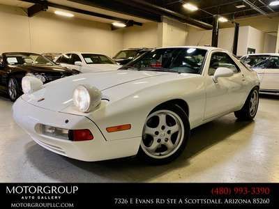 Porsche 928