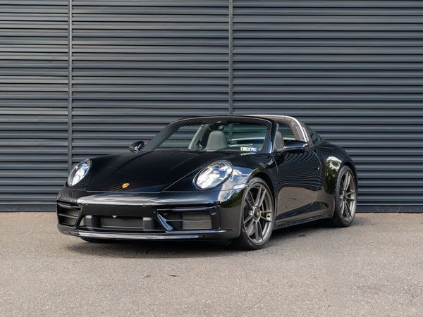Porsche 911 (992) Targa