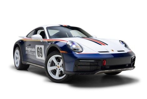Porsche 911 Dakar (992)