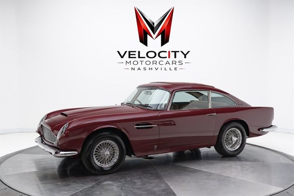 Aston Martin DB5