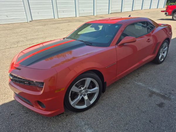 Chevrolet Camaro (5th Generation, 2010-2015) RS