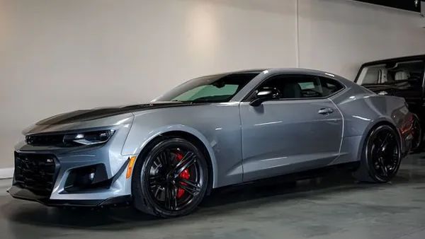 Chevrolet Camaro 6th Gen 1LE