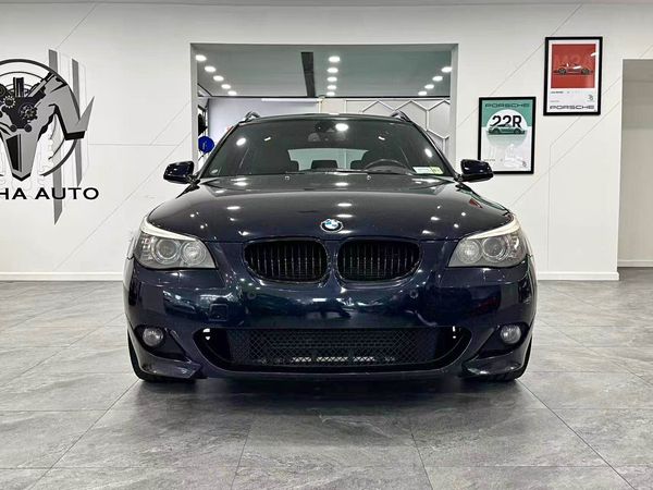 BMW 5 Series (E61) Touring