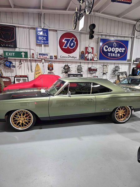 Plymouth GTX