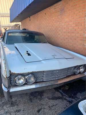 Lincoln Continental (1961-1969)
