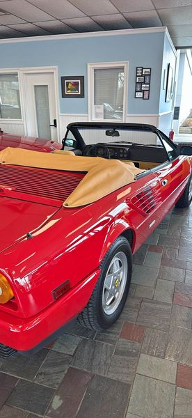 Ferrari Mondial