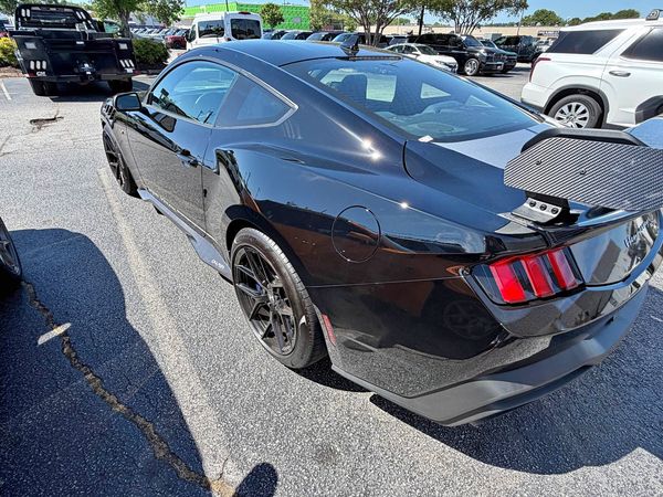 Ford Mustang S650 Dark Horse