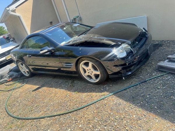 Mercedes-Benz SL (R230)