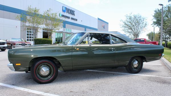 Plymouth Road Runner HEMI