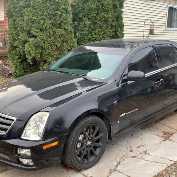 Cadillac STS-V