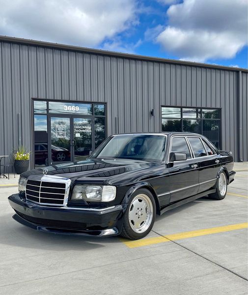 Mercedes-Benz W126