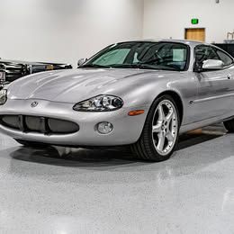 Jaguar XKR